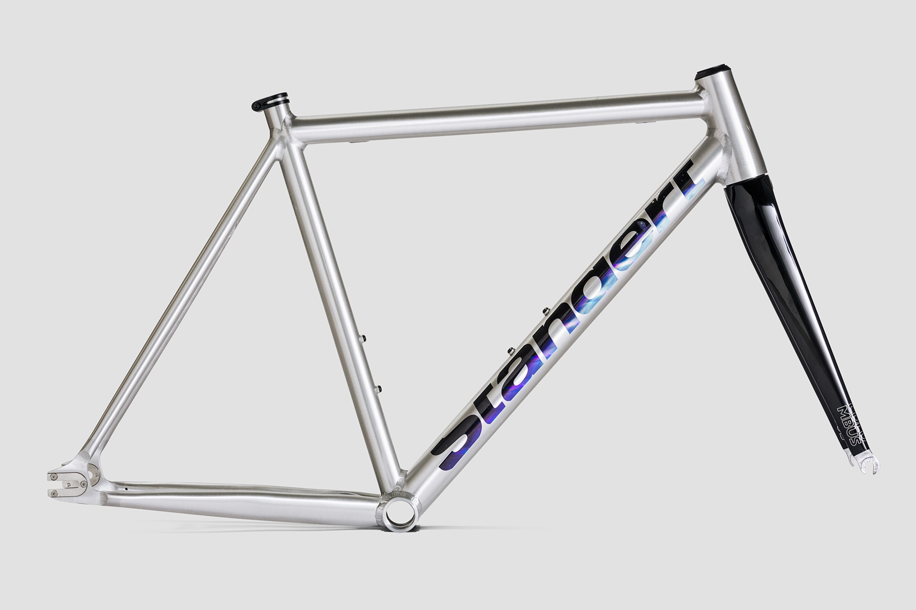 Deep Space Designs of Umlaufbahn Track Bike