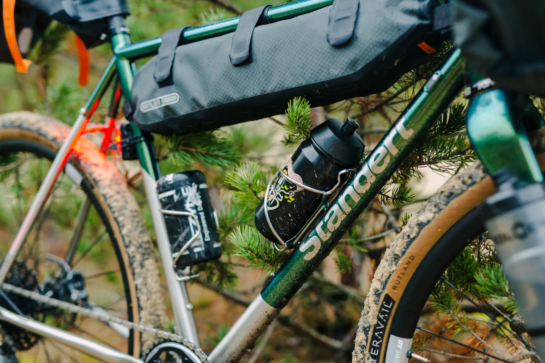 Erdgeschoss Steel Gravel and Bikepacking