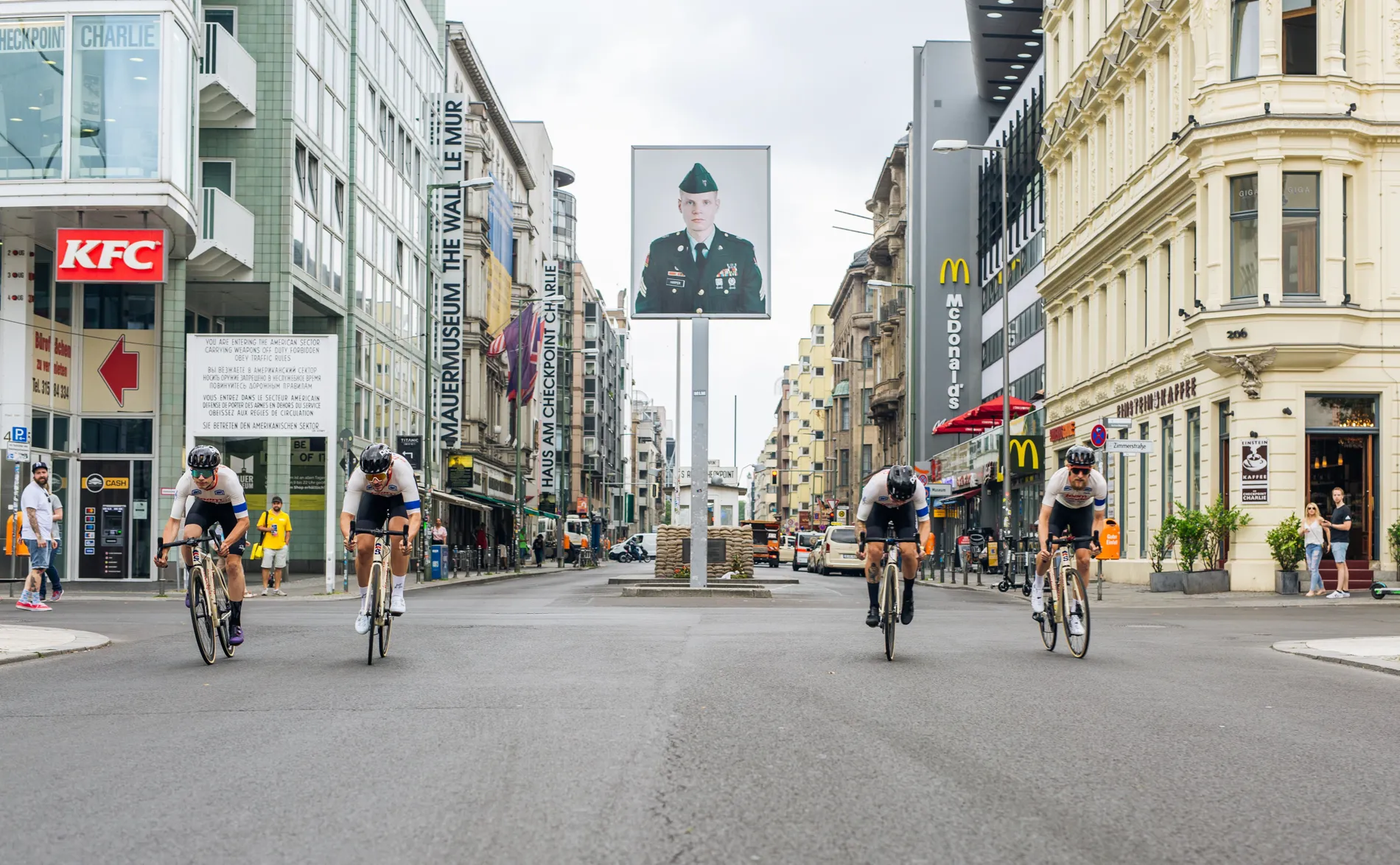 Berlin Checkpoint Charlie