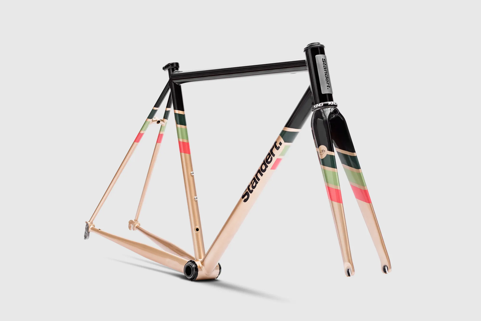 A Modern Classic Steel Road Bike: Triebwerk Mach3