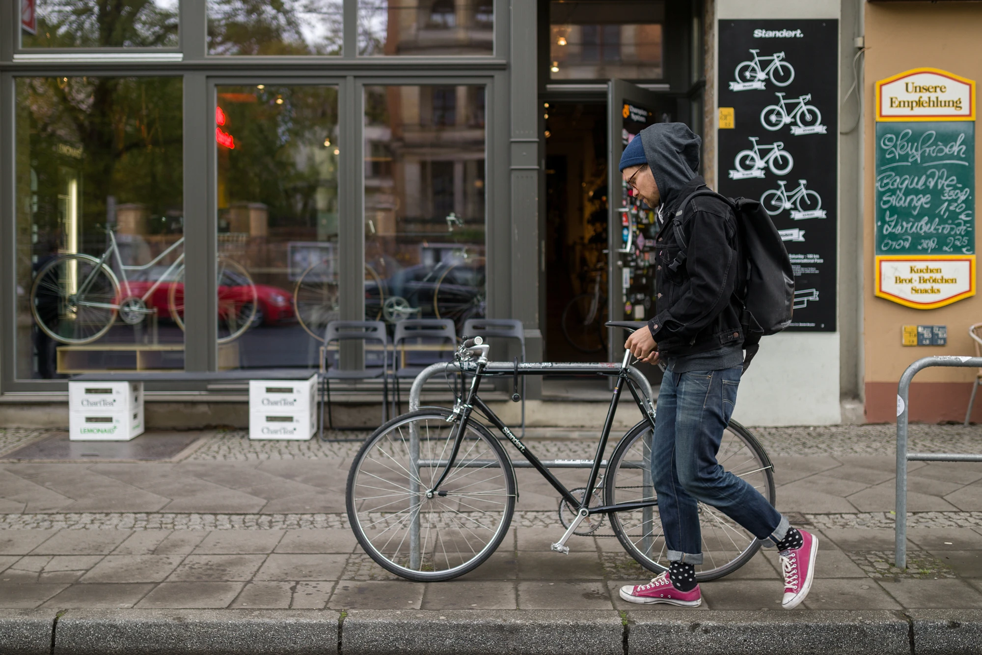 A Day with Jonas Klock - Standert Journal