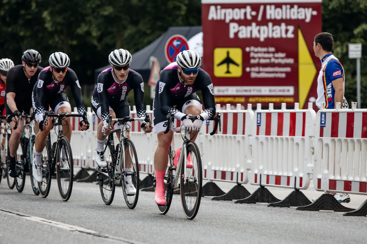 Team Standert and Crit Racing in Hamburg