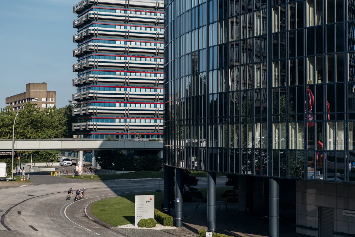 Team Standert and Crit Racing in Hamburg