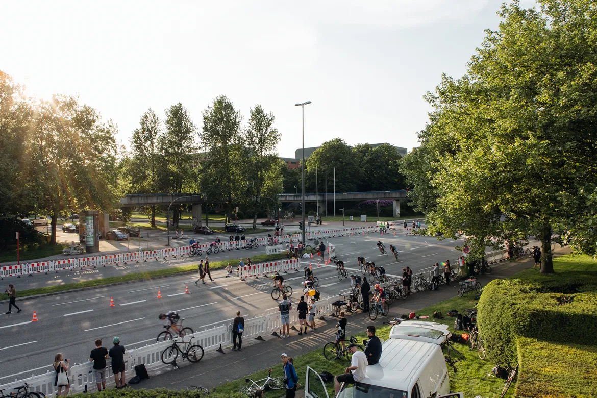 Team Standert and Crit Racing in Hamburg