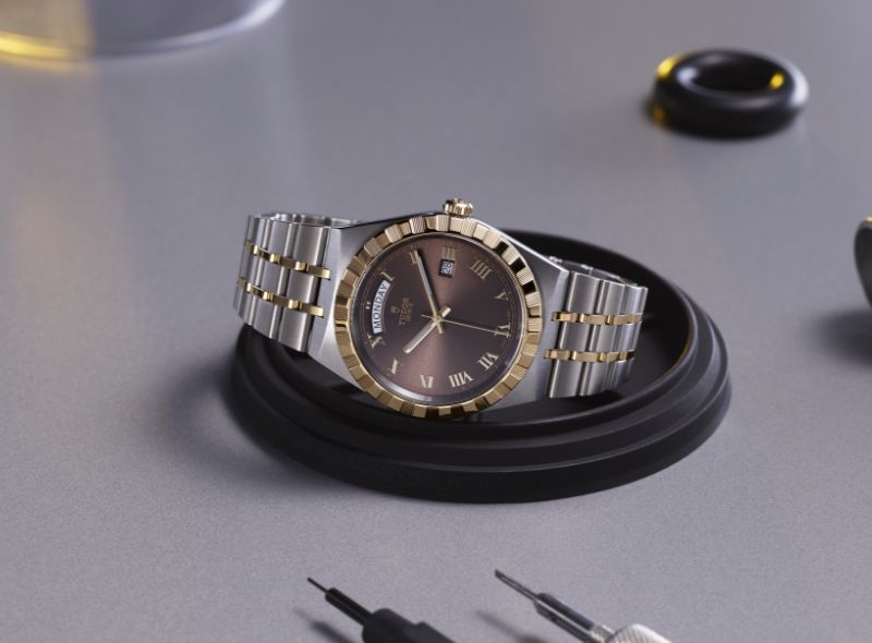 The first of a two-part series exploring mechanical watches that do more than tell the time.