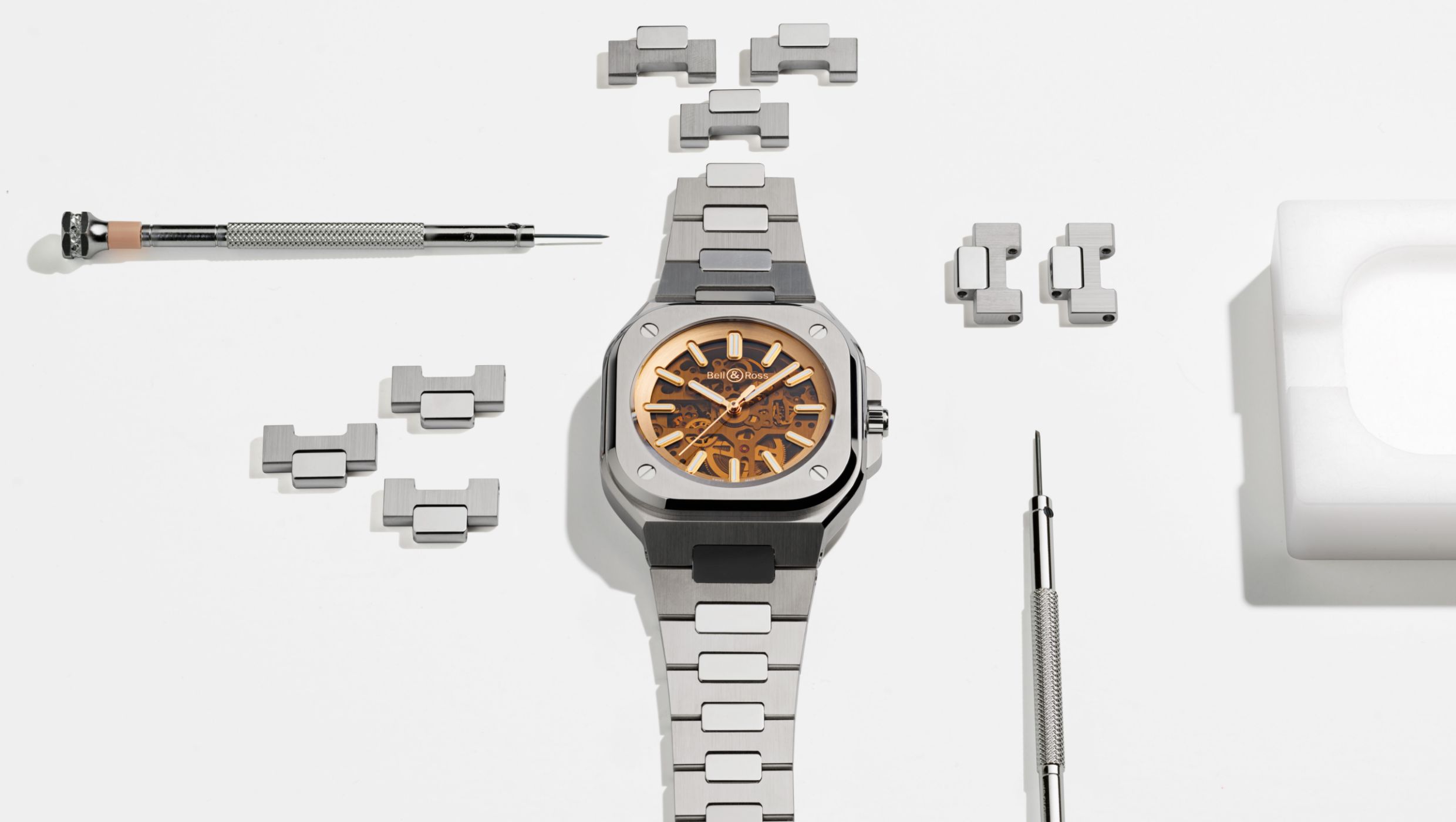 Bell & Ross BR 05 Skeleton Golden