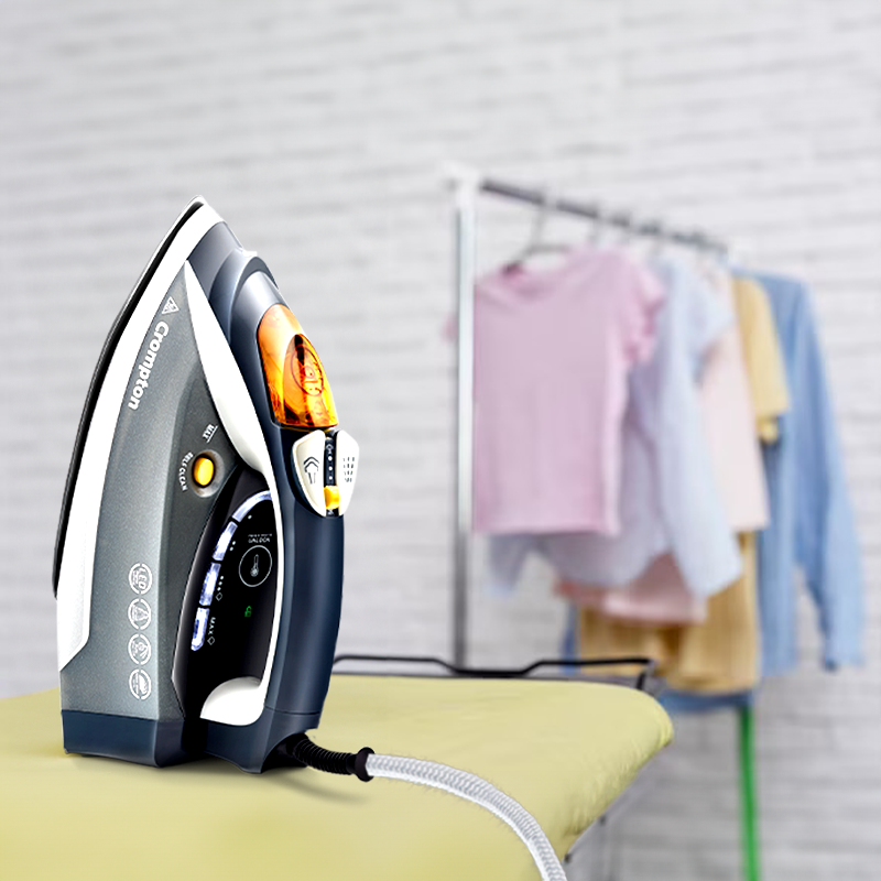 5 Advantages of Using a Steam Iron