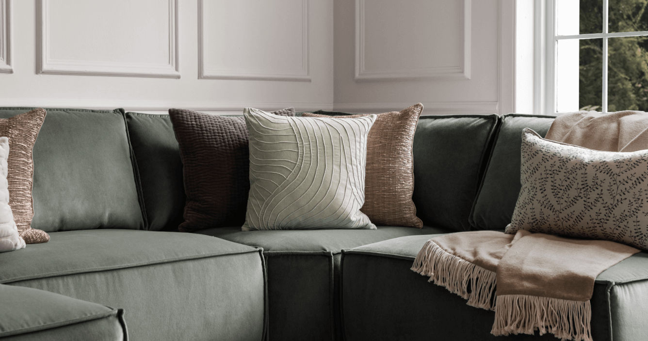 How to Match Cushions to a Sofa
