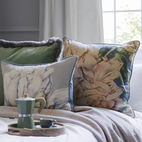 Choose Soothing Colours for a Bedroom