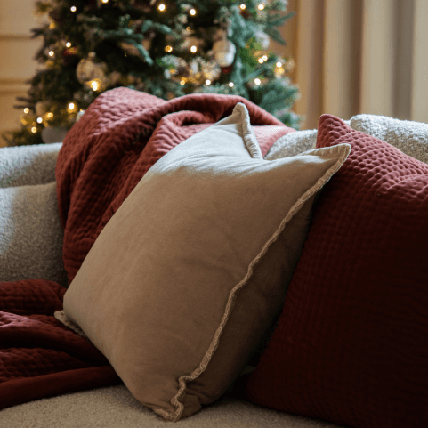 Red and Cream Cushions with Throw
