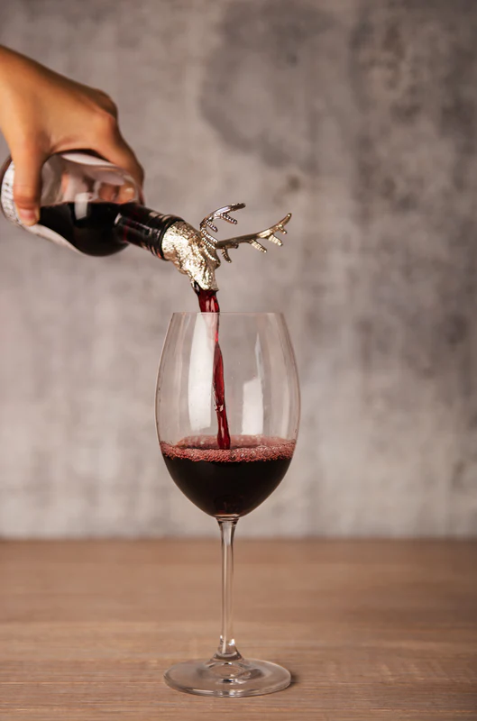 Red Wine: Types, Benefits, Recipes And Side Effects- HealthifyMe