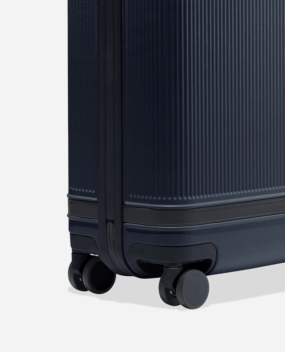 carbon neutral luggage