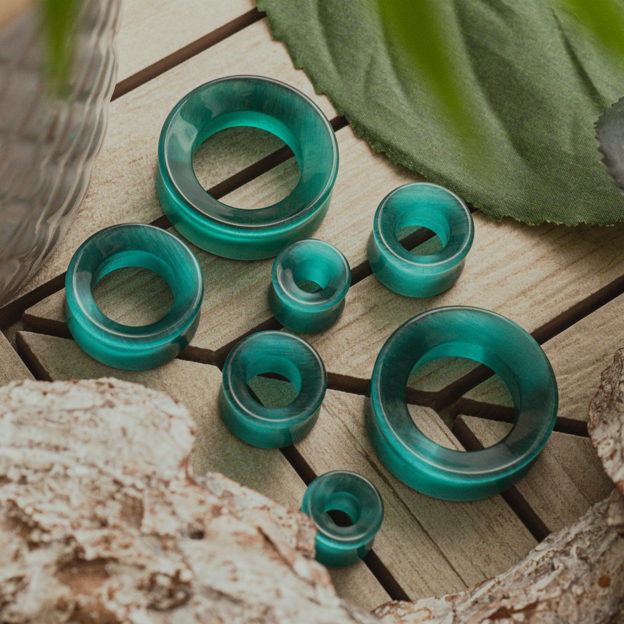 Light  Green Cats Eye Glass Ear Tunnel