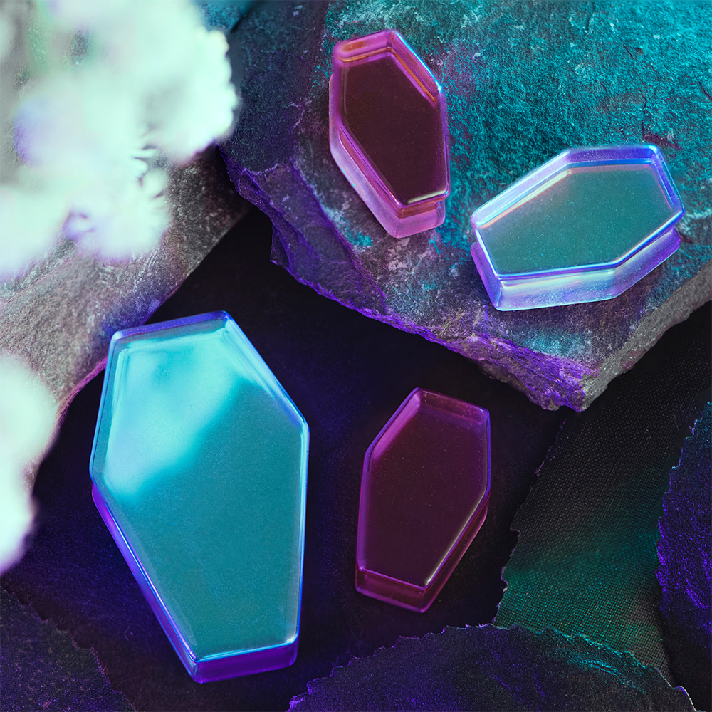 High quality   Iridescent Purple Coffin  Glass Plug / Gauge