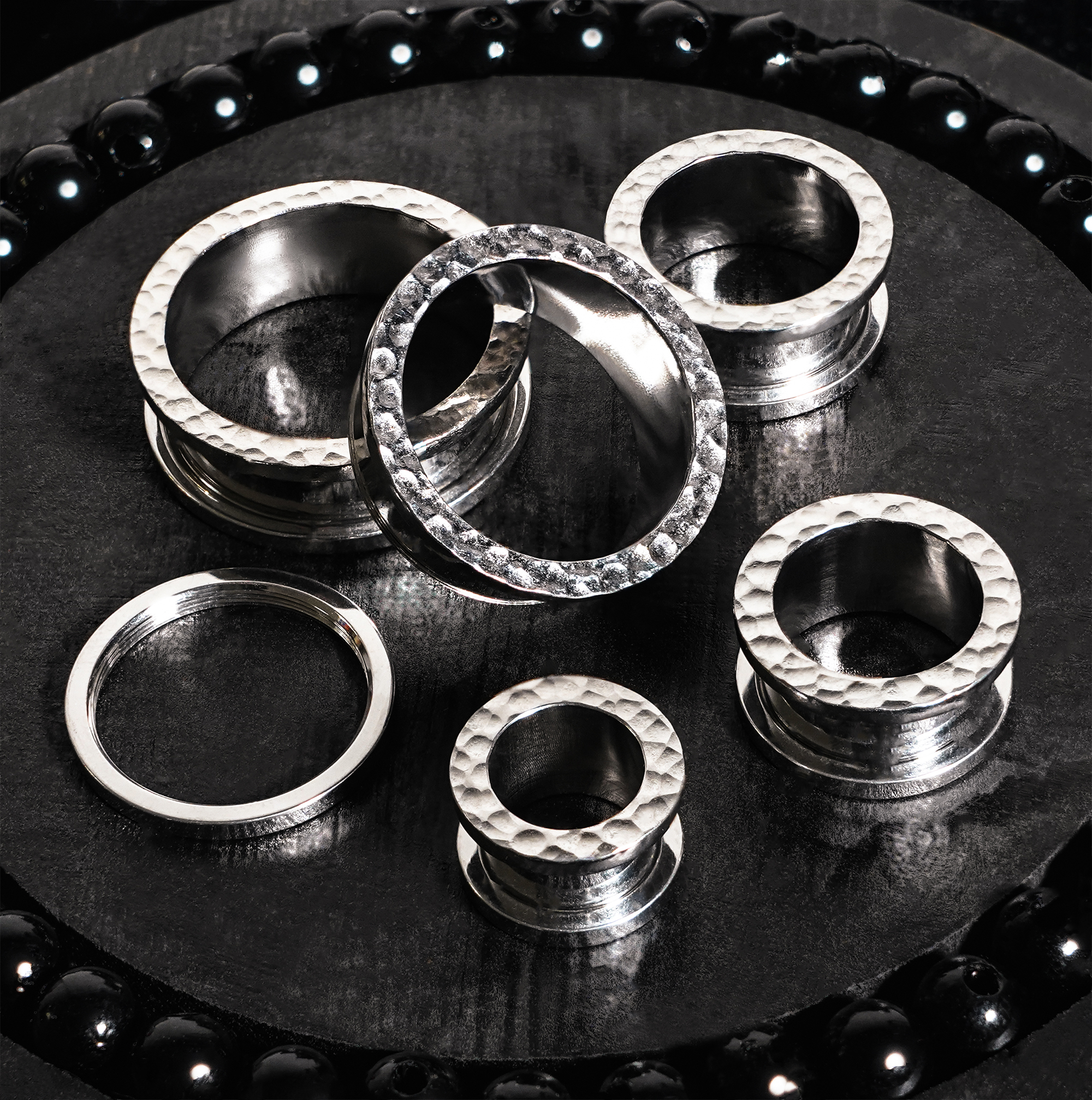 Pretty  Hammered Silver Screwback Stainless Steel Tunnel