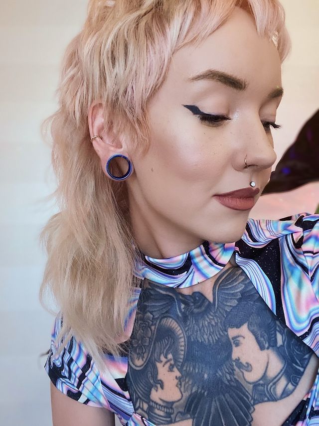 Women wearing alternative Anodised Blue Acrylic Double Flared Tunnel / Plug / Gauge