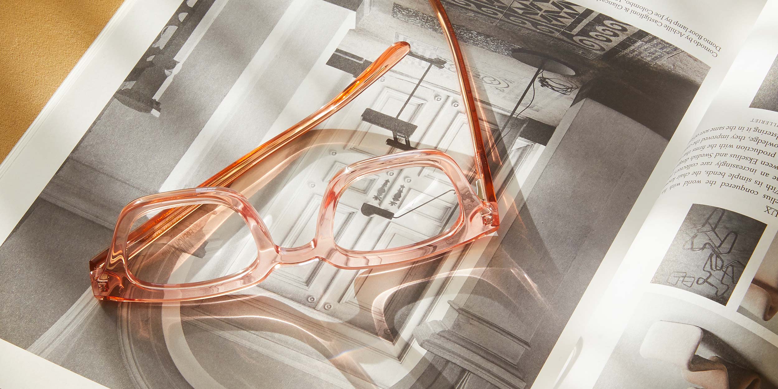 Photo Details of Ysée Black Reading Glasses in a room