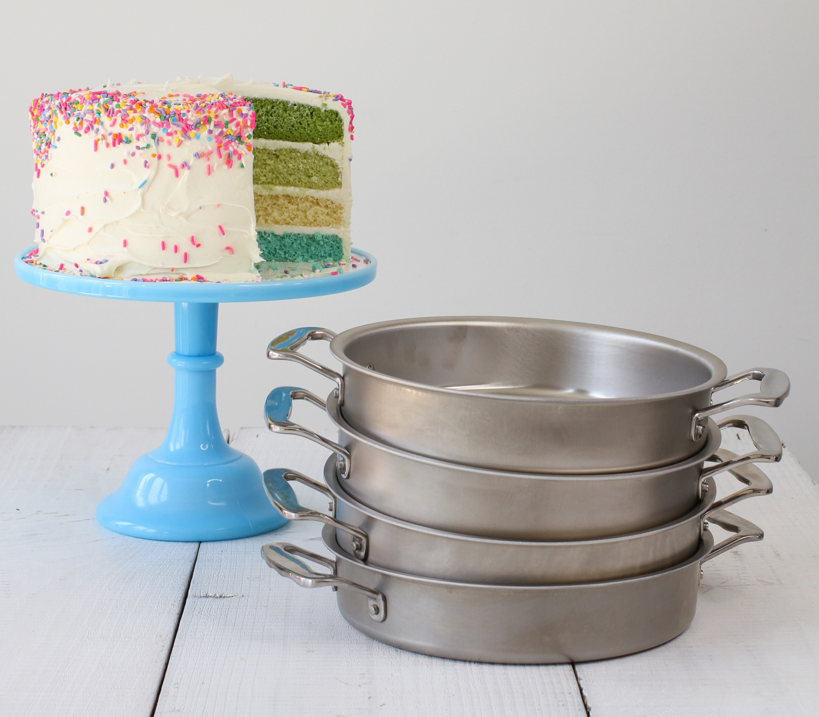 9 Inch Round Cake Pan with No Handles | 360 Cookware