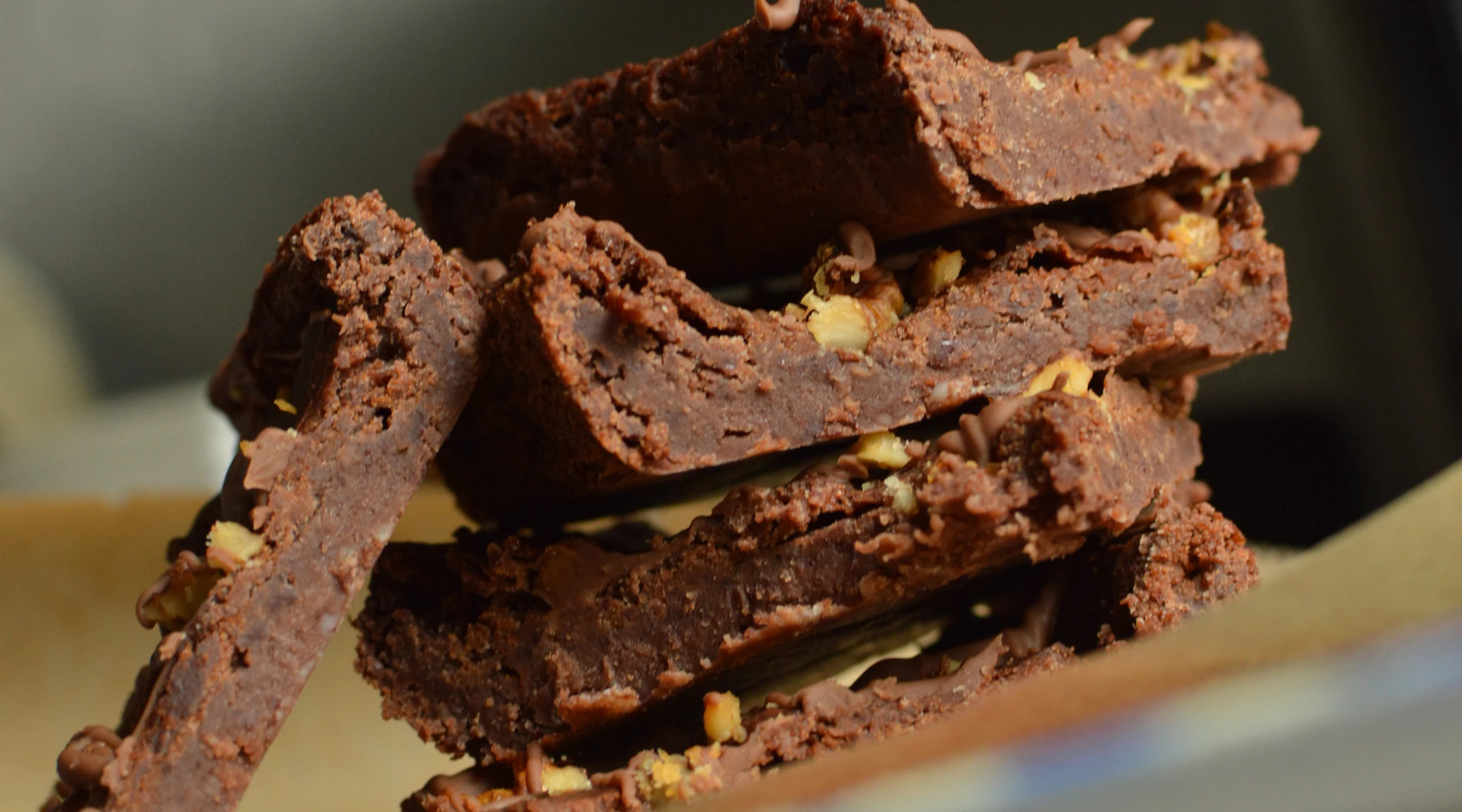 FUDGY BLACK BEAN BROWNIES