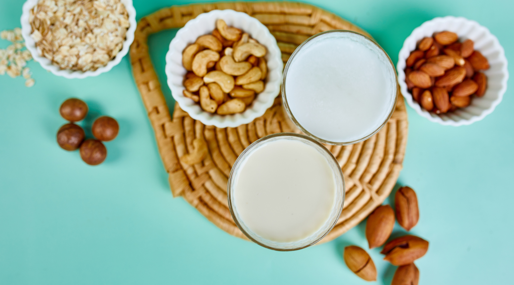 YOUR GUIDE TO CHOOSING PLANT-BASED MILK ALTERNATIVES