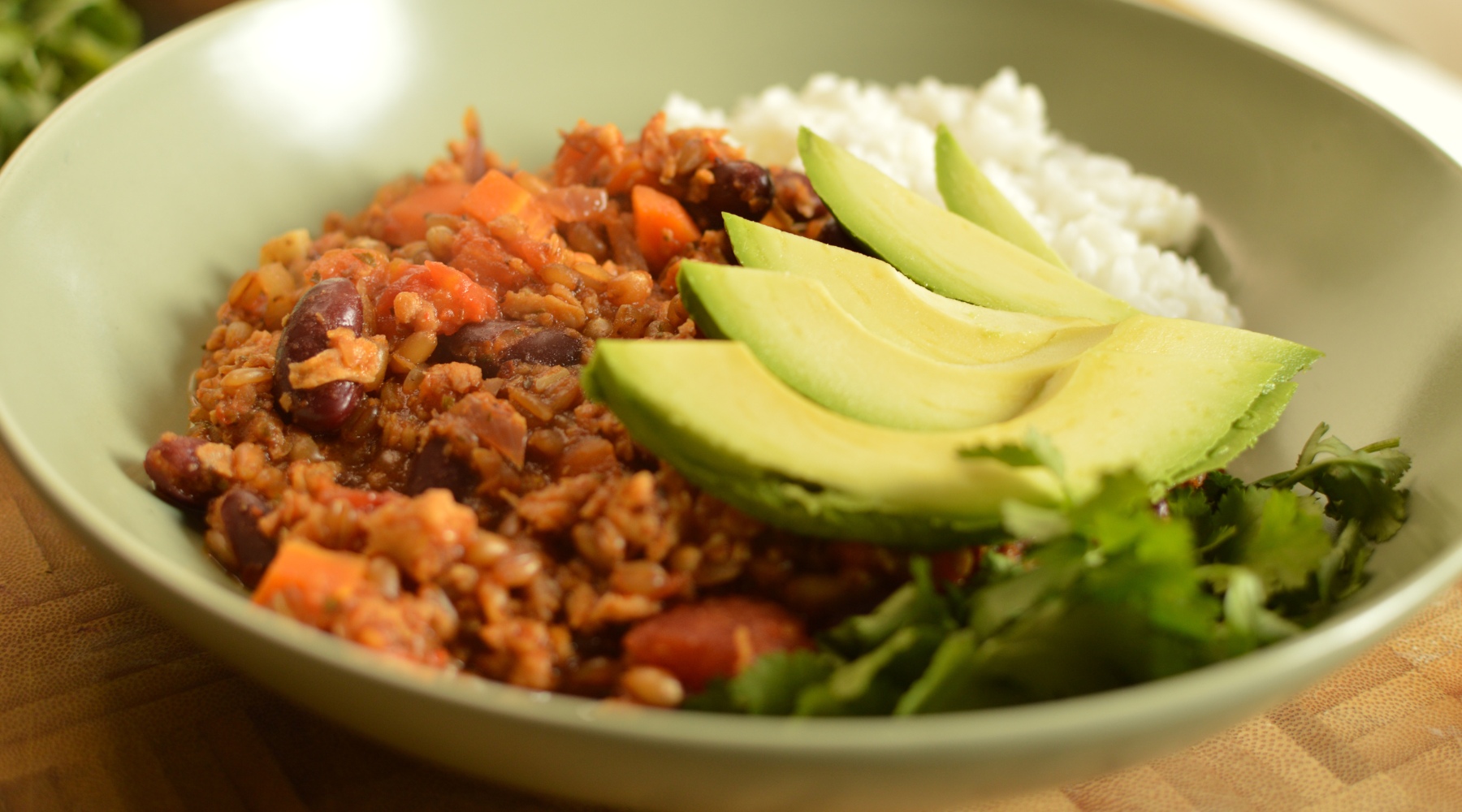 WHEAT BERRY CHILI WITH BLACK BEANS