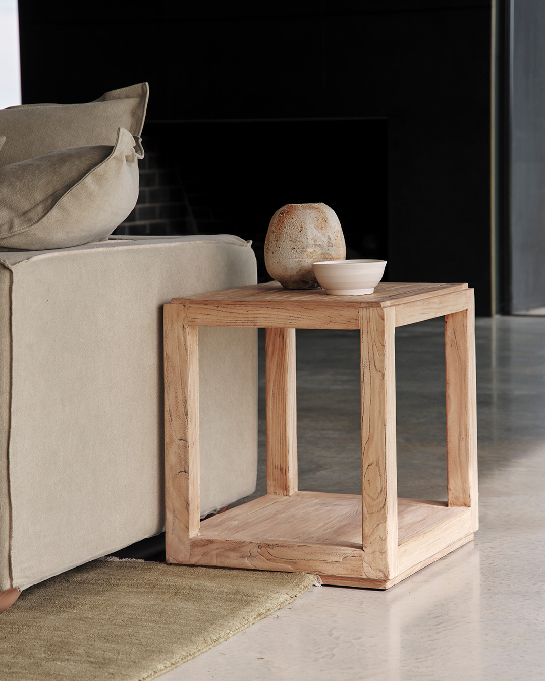 Axol Side Table