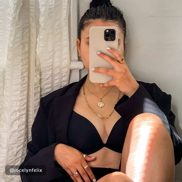 The Deep V No-Wire Push-Up: Smoke - Customer UGC Image