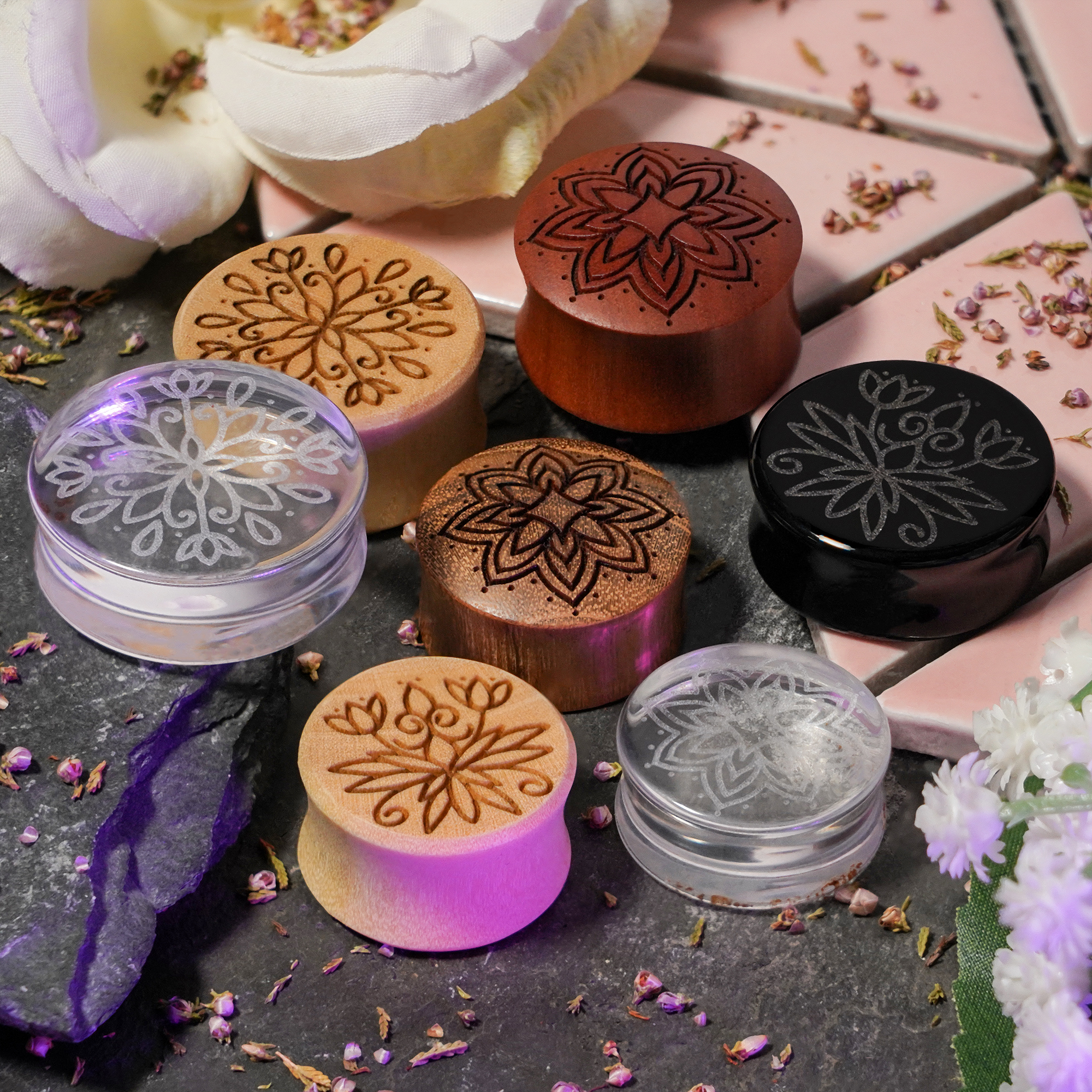  Starburst Mandala Zierstattoo Plug / gauge - Schwarzes Glas | Doppelaufgeweitet mit flachem Gesicht