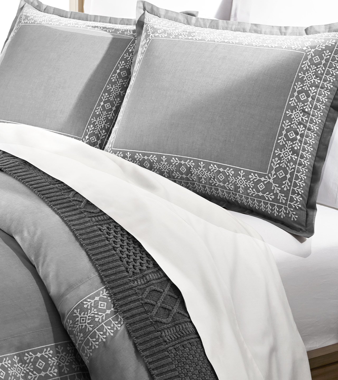 Chambray Embroidered Cottonfield Duvet Set | Boll & Branch ®