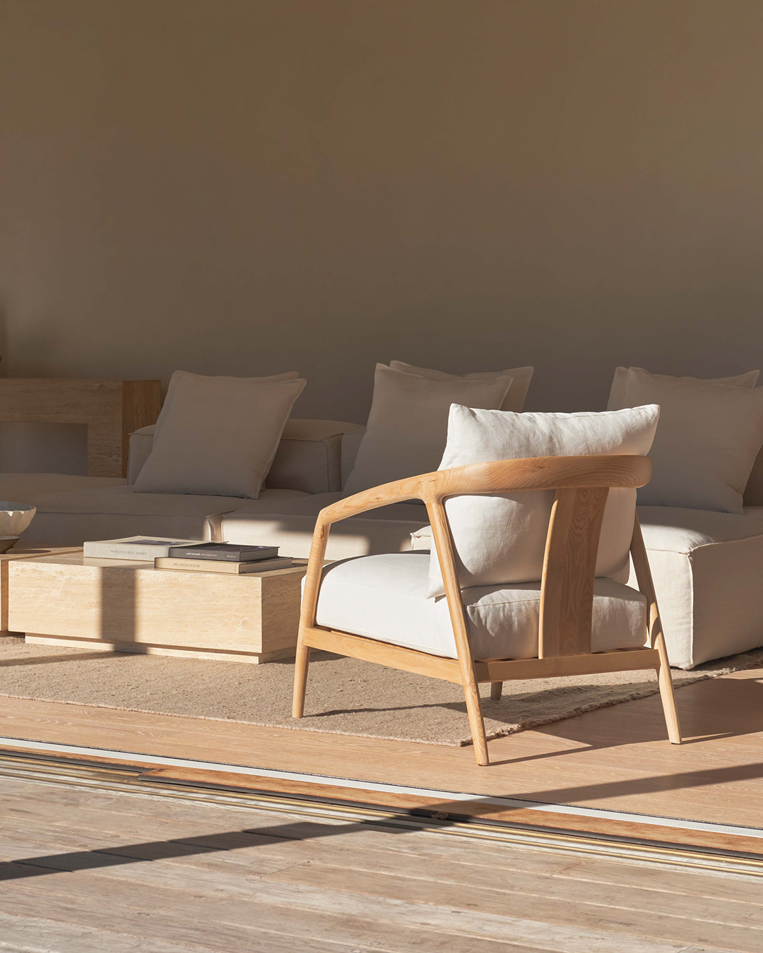 Natural Maki Armchair