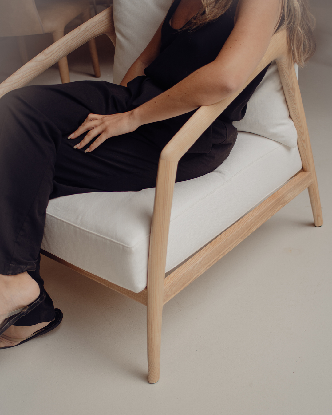 Natural Maki Armchair