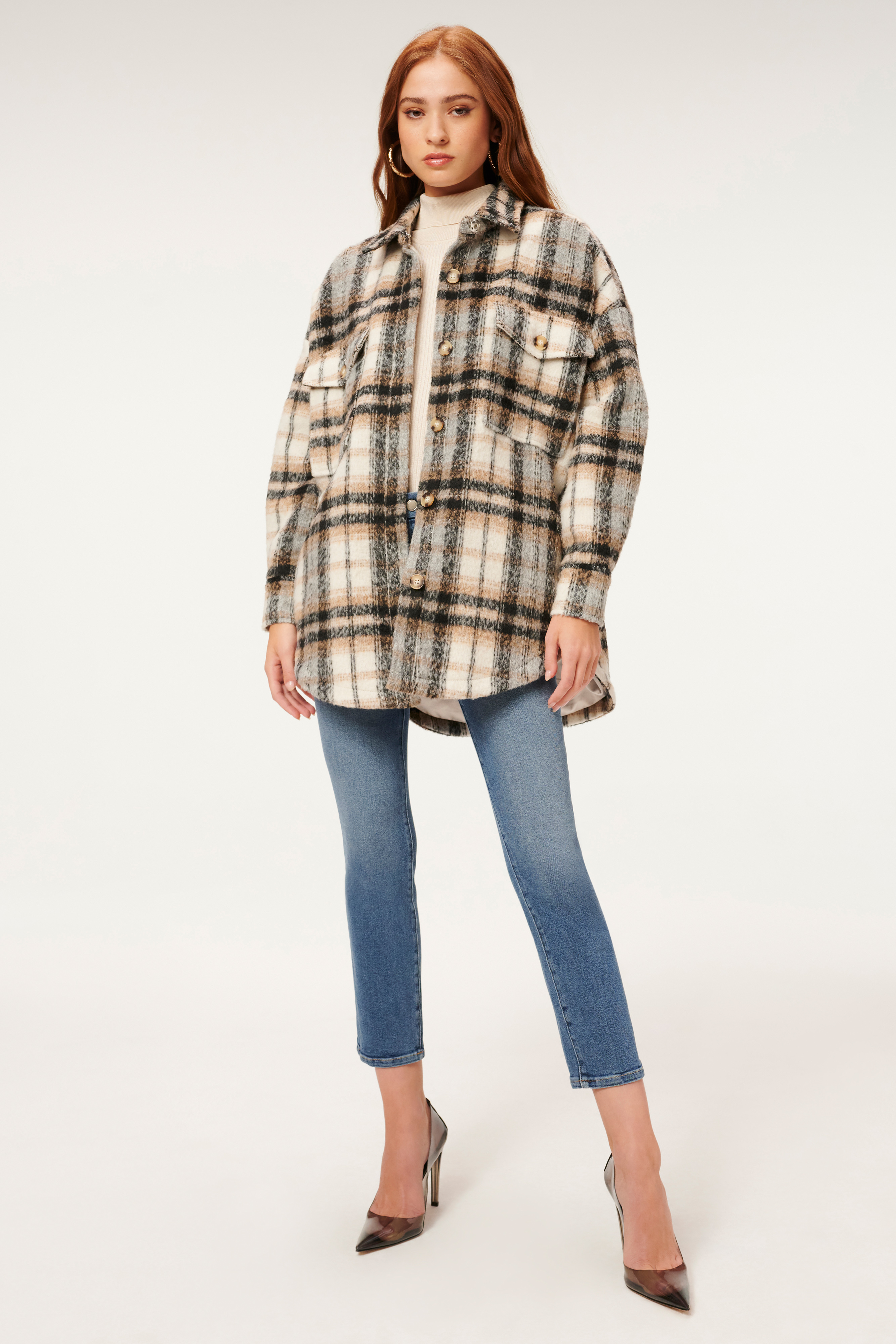 BRUSHED BOYFRIEND SHACKET in NEUTRAL PLAID001 styled with our GOOD WAIST SKINNY JEANS in BLUE796,