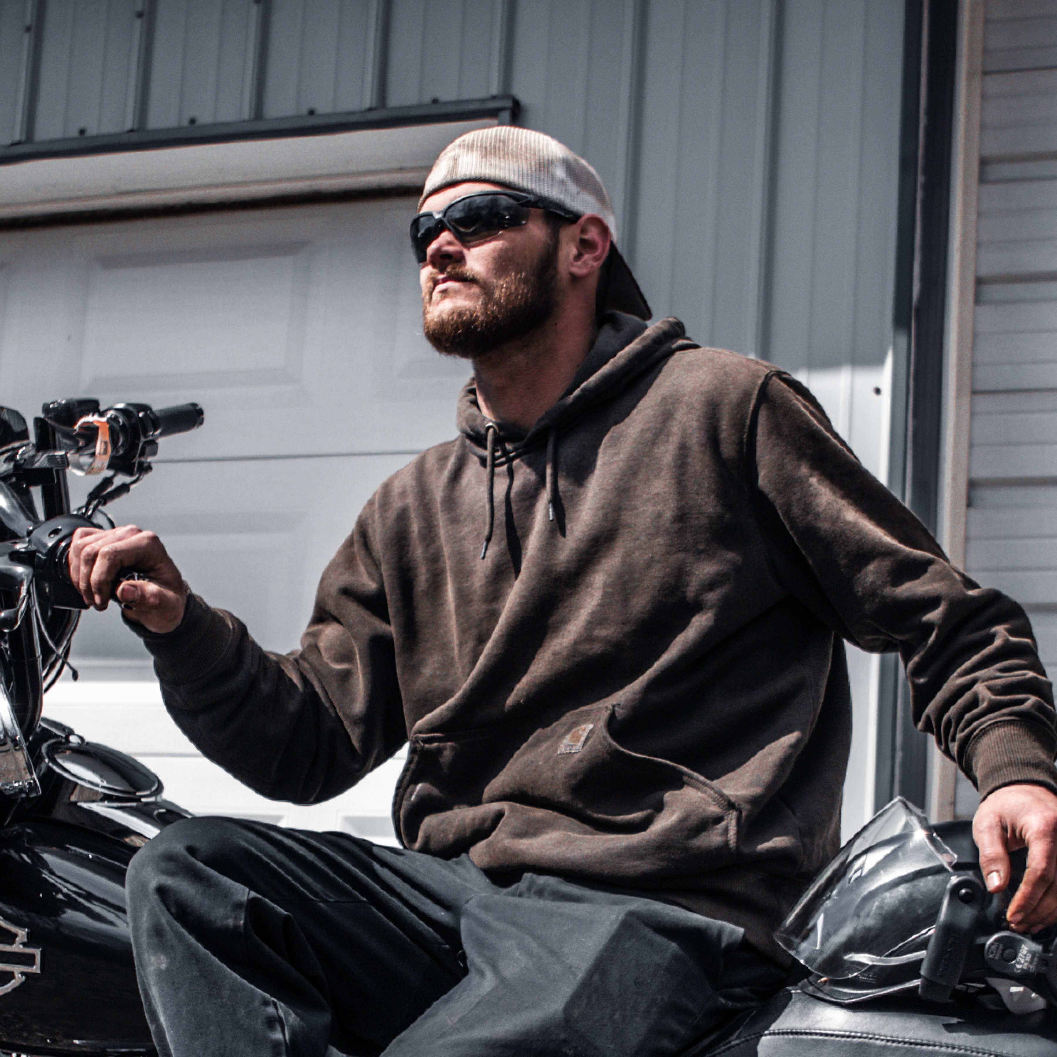 FIGHT FOGGING AND LENS SCRATCHING WITHOUT HASSLE