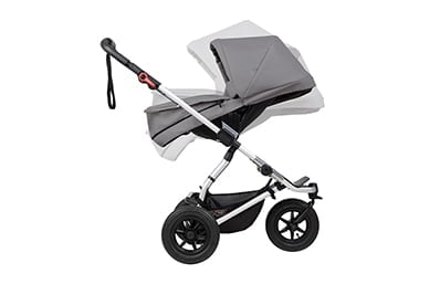 parent facing longevity by converting the carrycot plus into the parent facing seat from 6 months old