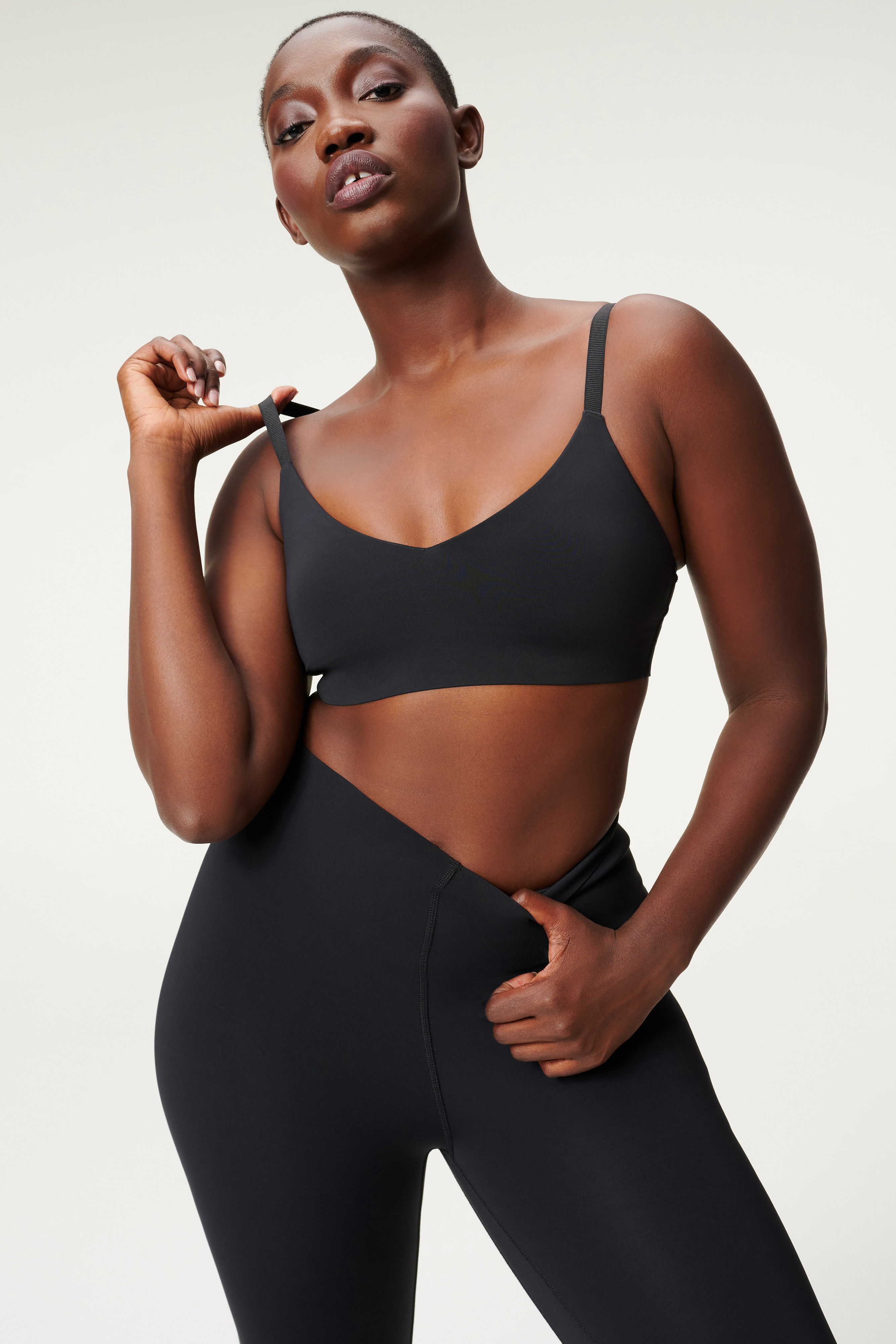 Styled With feature image for product BONDED V FRONT BRA | BLACK001