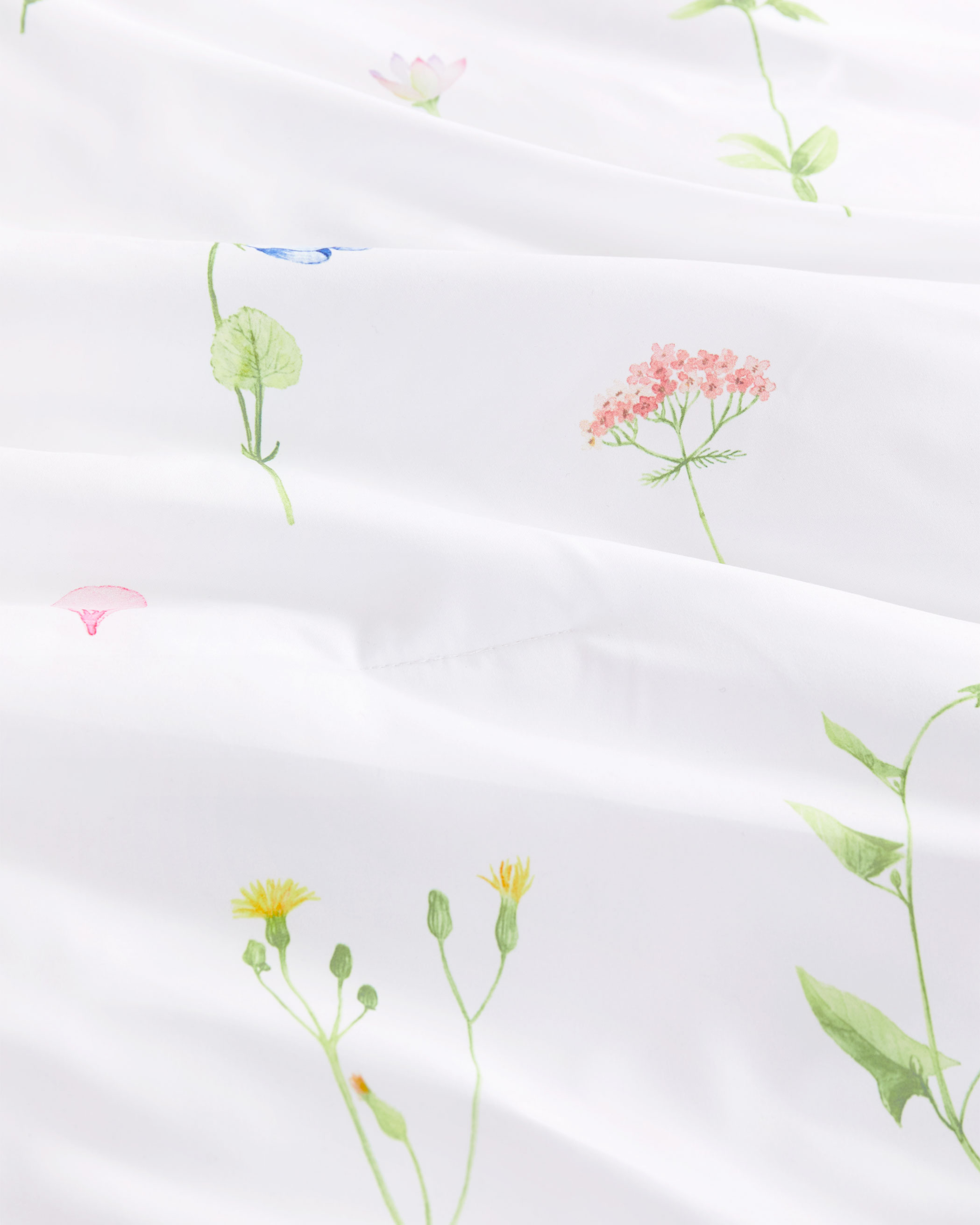 Tiny Floral Microfiber Comforter Set