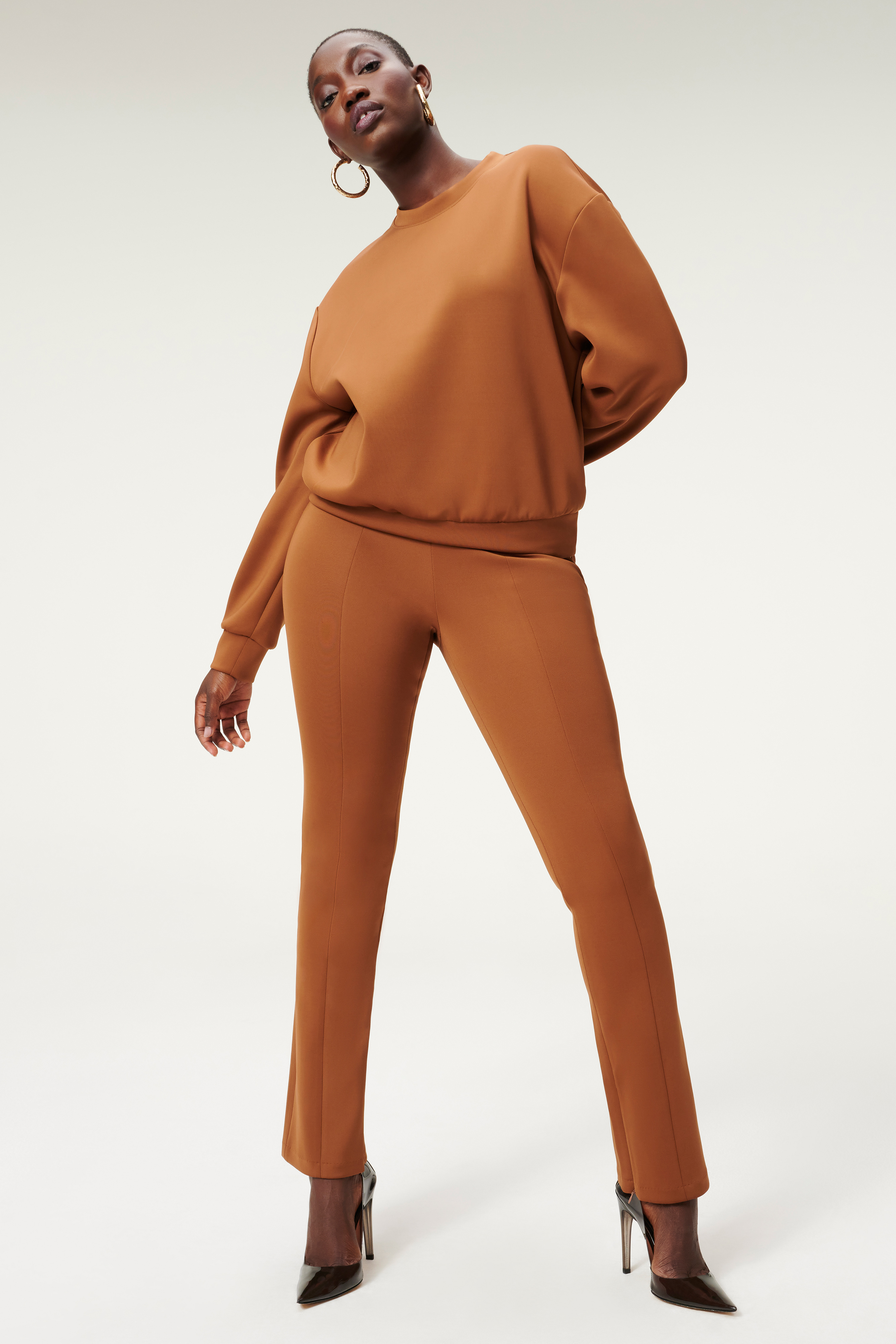 Styled With feature image for product SCUBA BOYFRIEND CREW | BURNT CARAMEL002