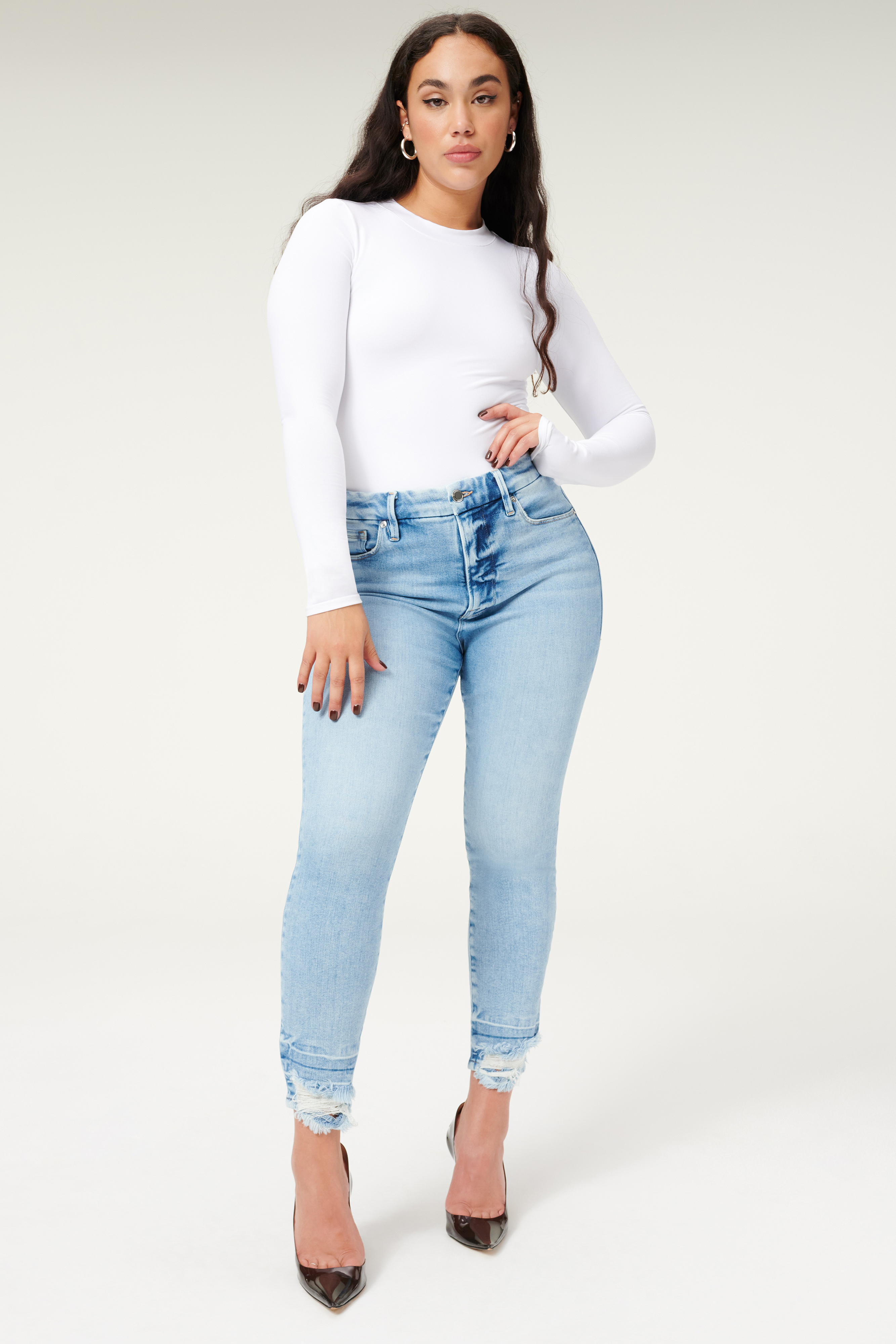Styled with GOOD WAIST SKINNY CROPPED JEANS | BLUE856