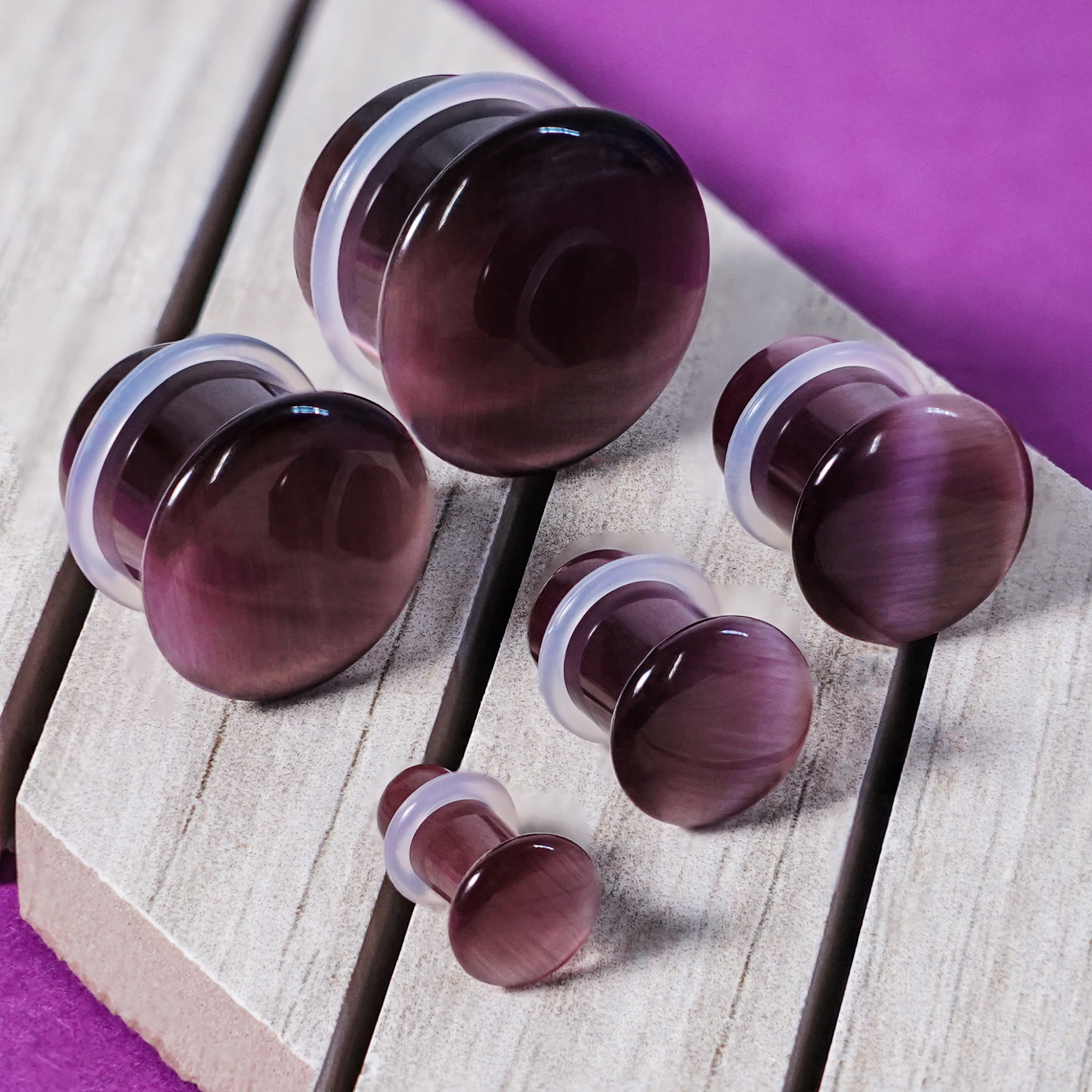 cool  Purple Cats Eye Single Flare Glass Plug / Gauge