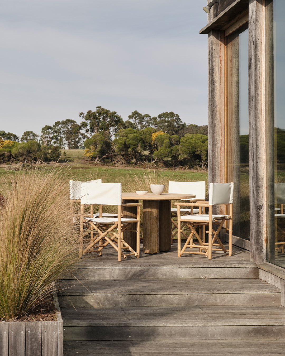 Outdoor Banga Round Dining Table