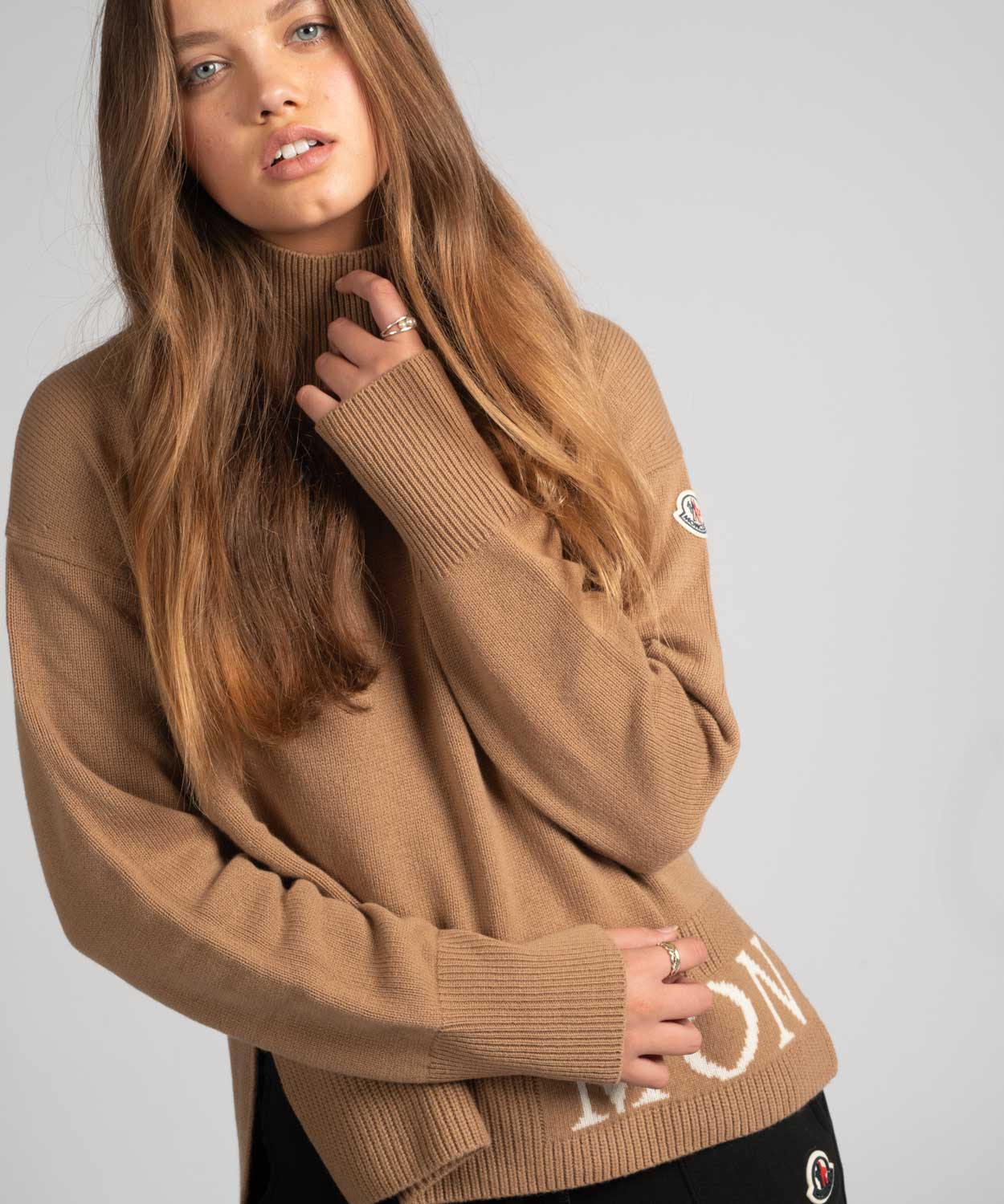 Womens Rib Knit Trimmed Sweater