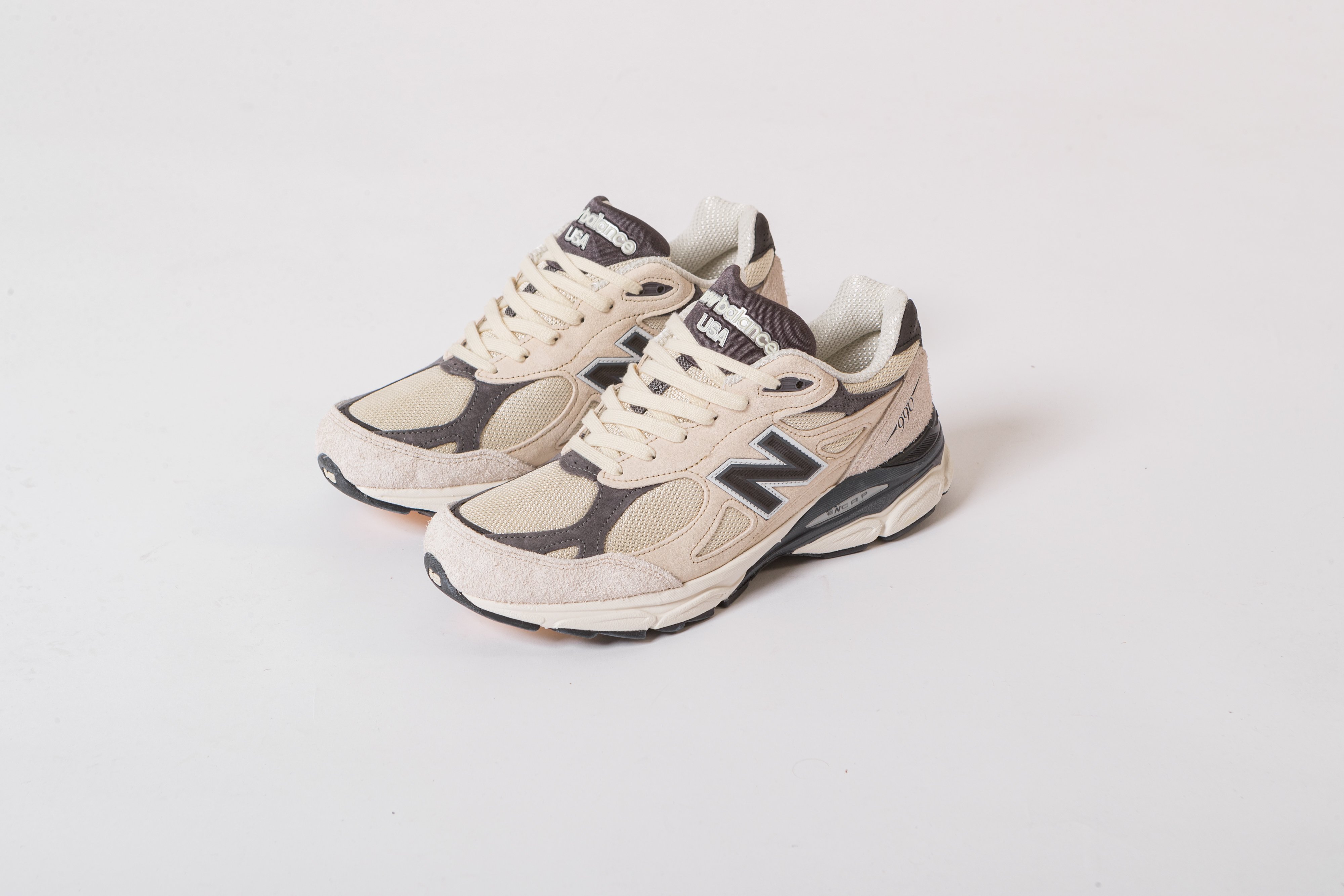 New Balance - M990AD3 - Up There