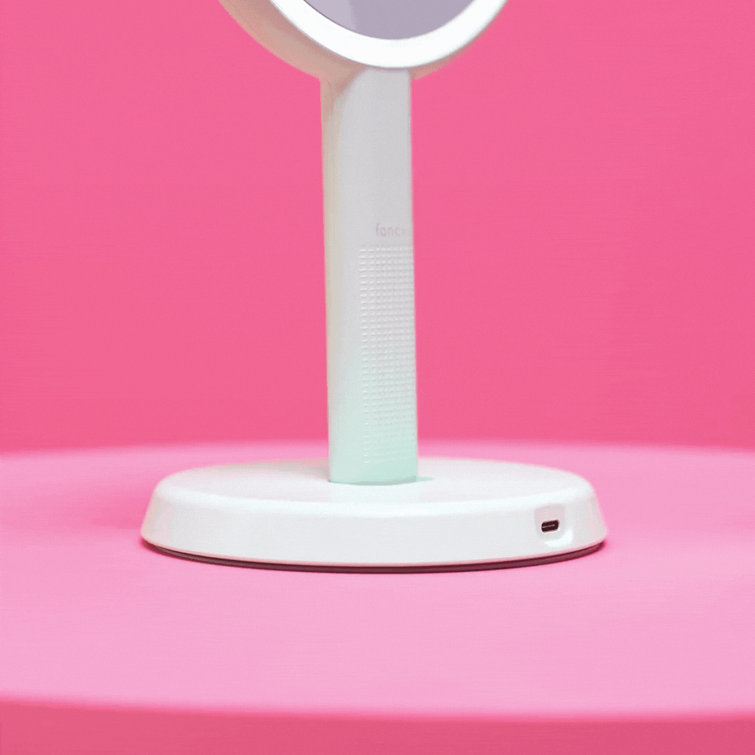 Cami led lighted mirror hand held and double sided with eco-friendly rechargeable power in Pistachio green