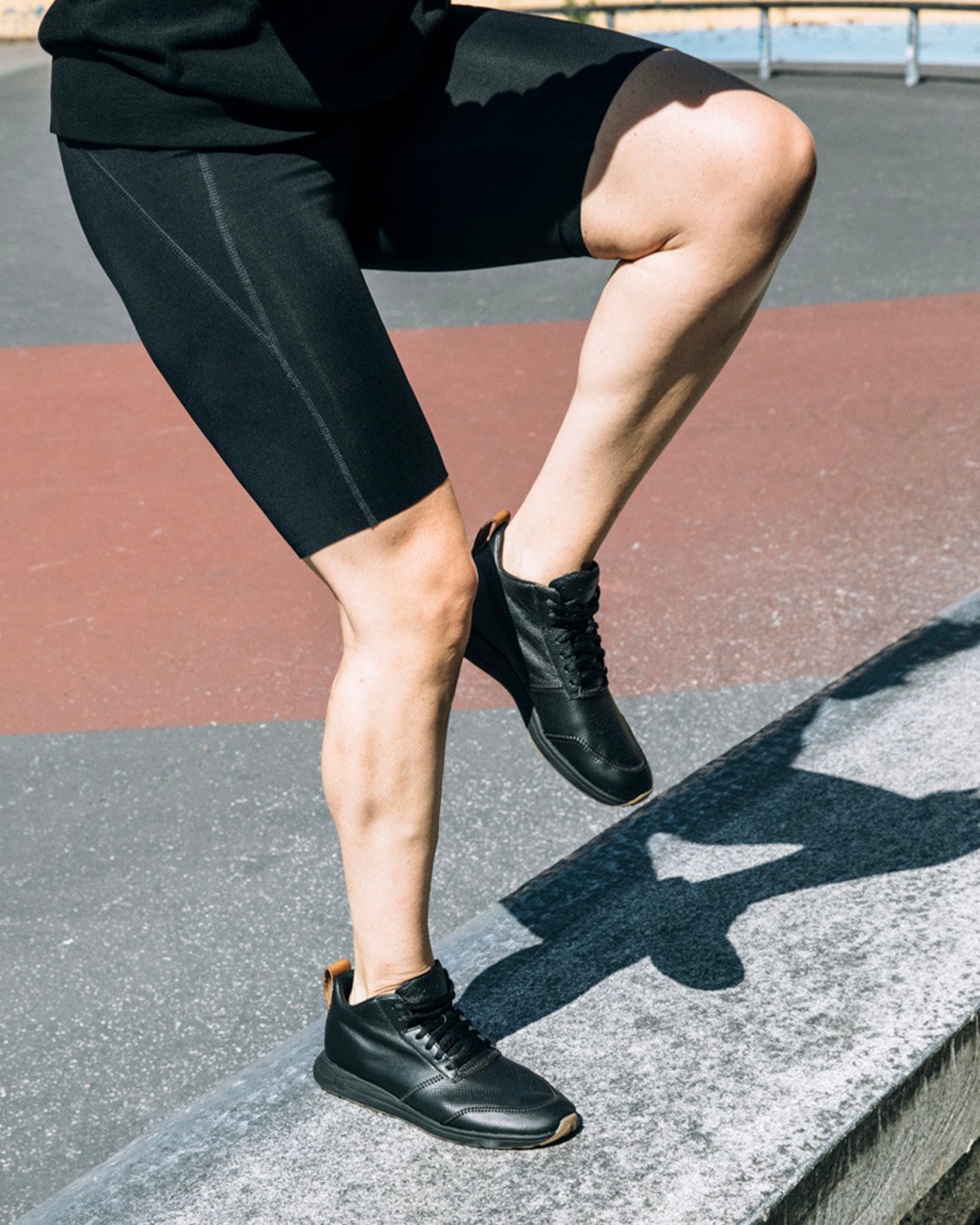 The Henry Mid Trainer Base