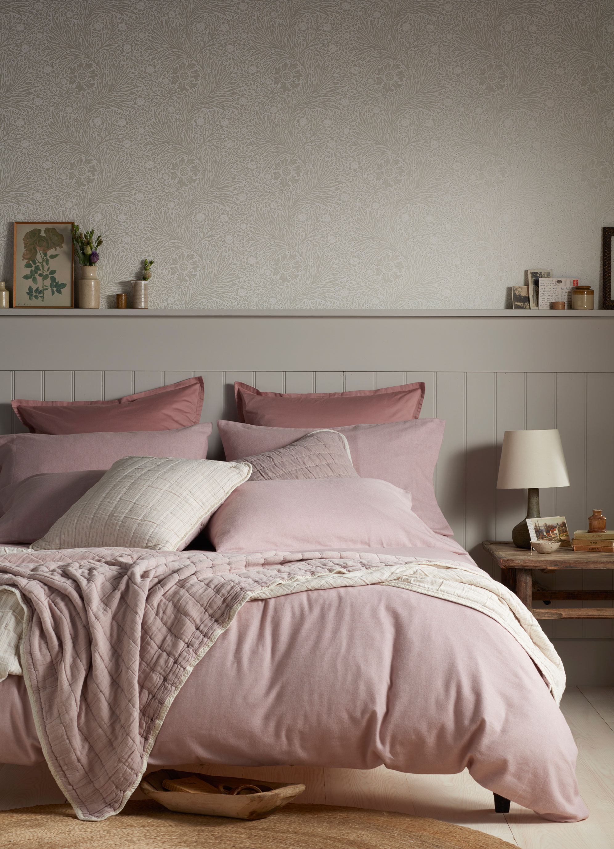 30% Off Plain Bedding collection image
