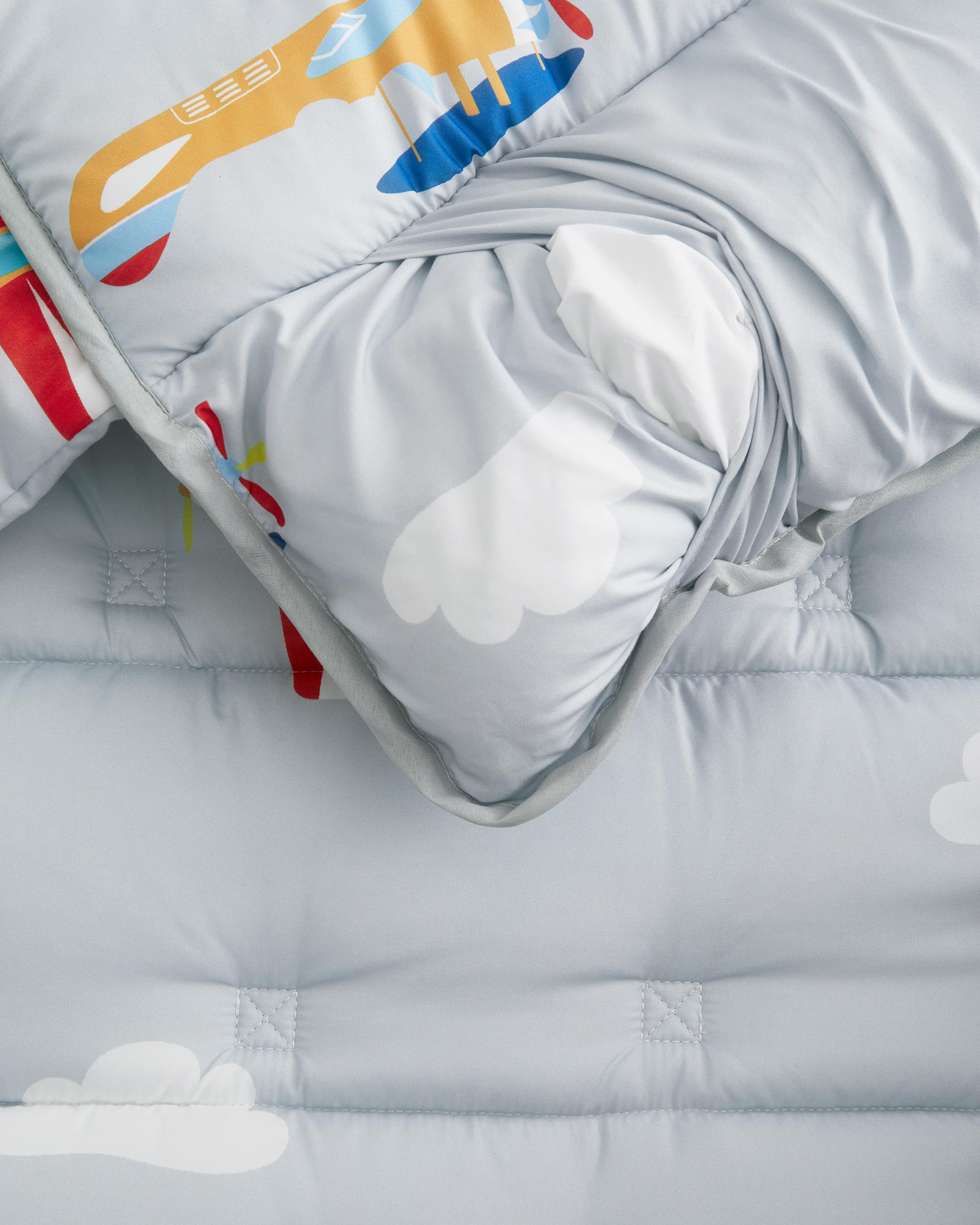 Light Gray Aeroplanes Microfiber Kids Nap Mat