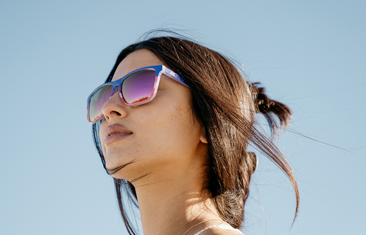 Sunglasses size on model