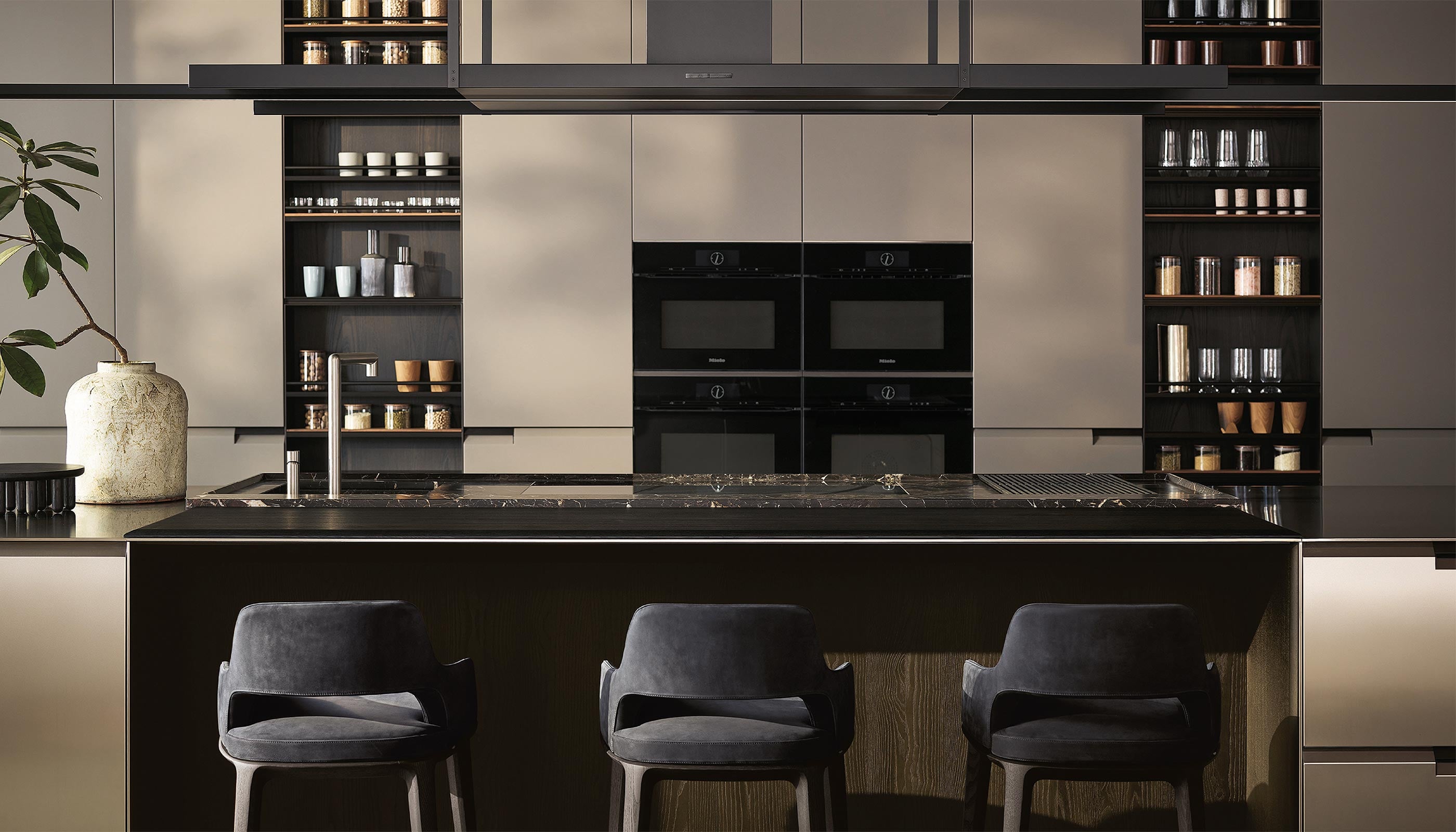 Shape Kitchen | Poliform