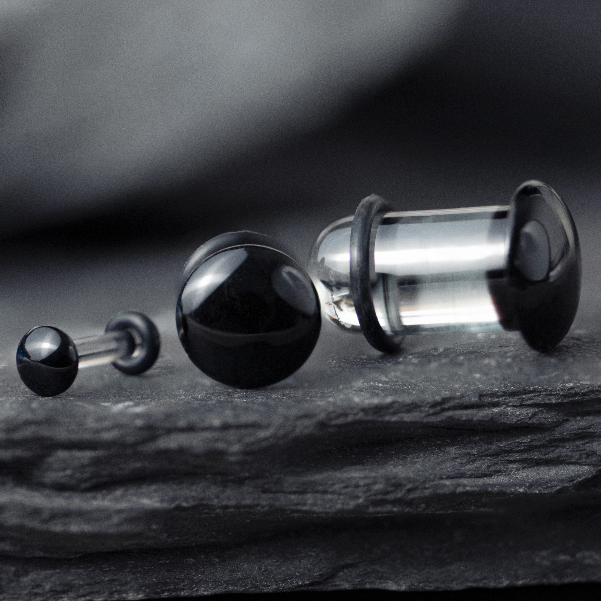 Beginners Ear Stretching Kit for Ears - 33 Piece Pack - Includes Surgical Steel Tapers & Clear - Black Glass Plug / Gauge