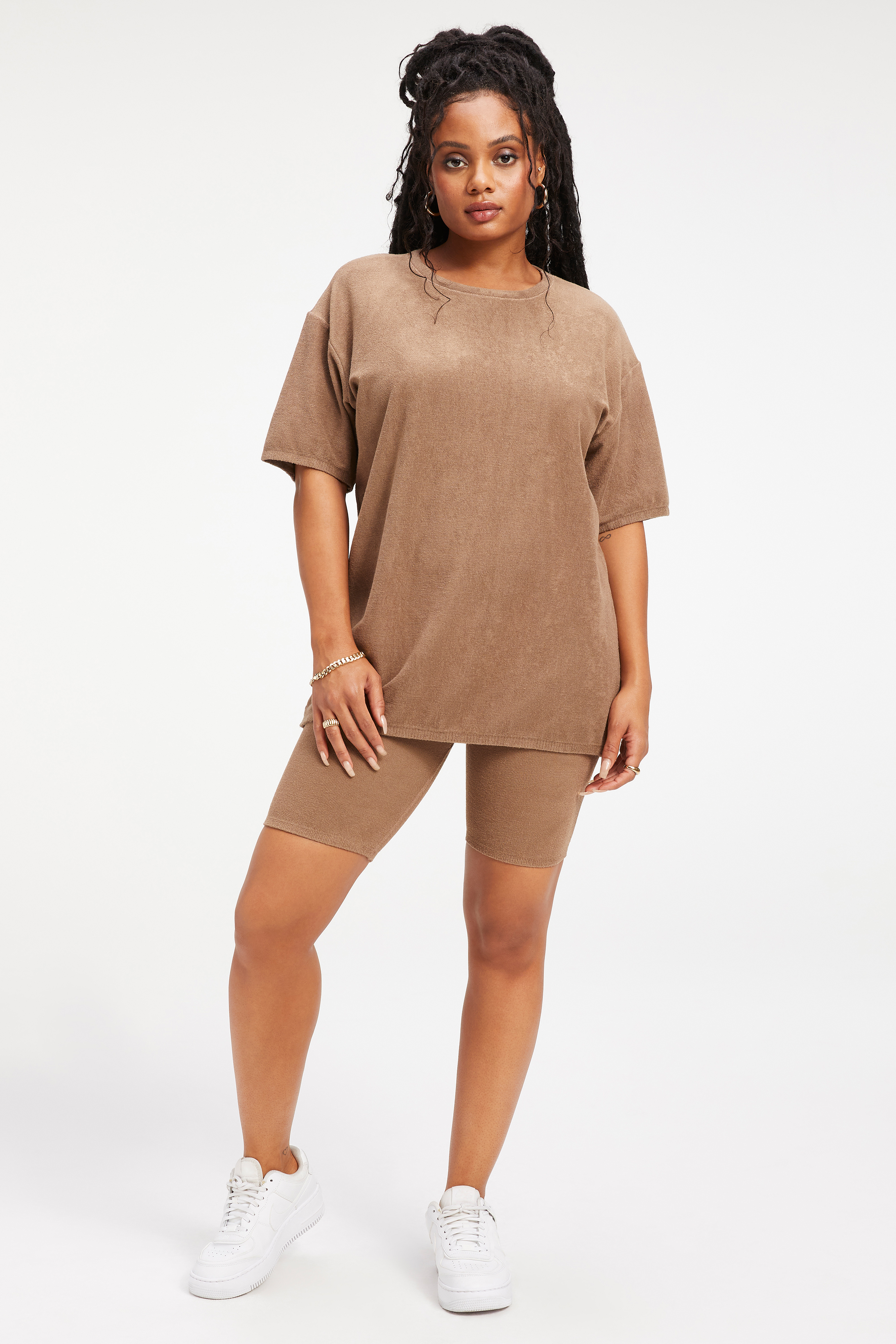 Styled With feature image for product TERRY BOYFRIEND TEE | PUTTY001